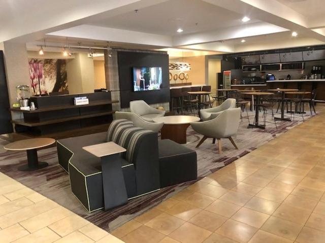 Courtyard Memphis Germantown Hotel Екстериор снимка
